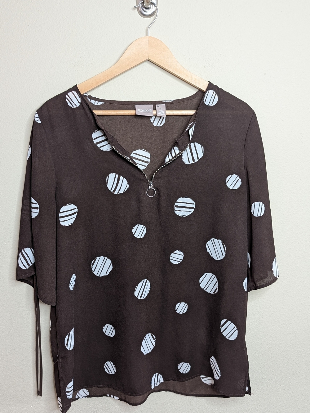 Chico's Blouse Size 1 (Medium) Brown White Polka Dot Zip Neck Tie Sleeve